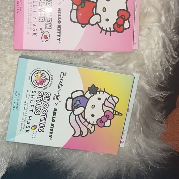 Lot of 3 The CREME Shop Hello Kitty Face Masks - Picture 3 of 3